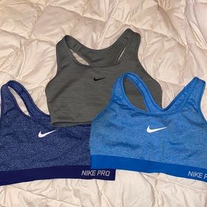Set of 3 Nike sports bras